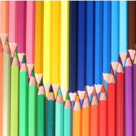多色 色鉛筆